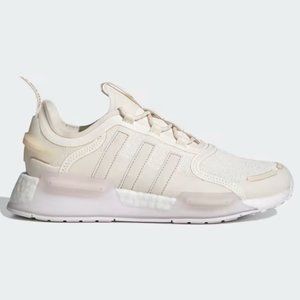 *NWT* Adidas Woman's Shoes - NMD_V3